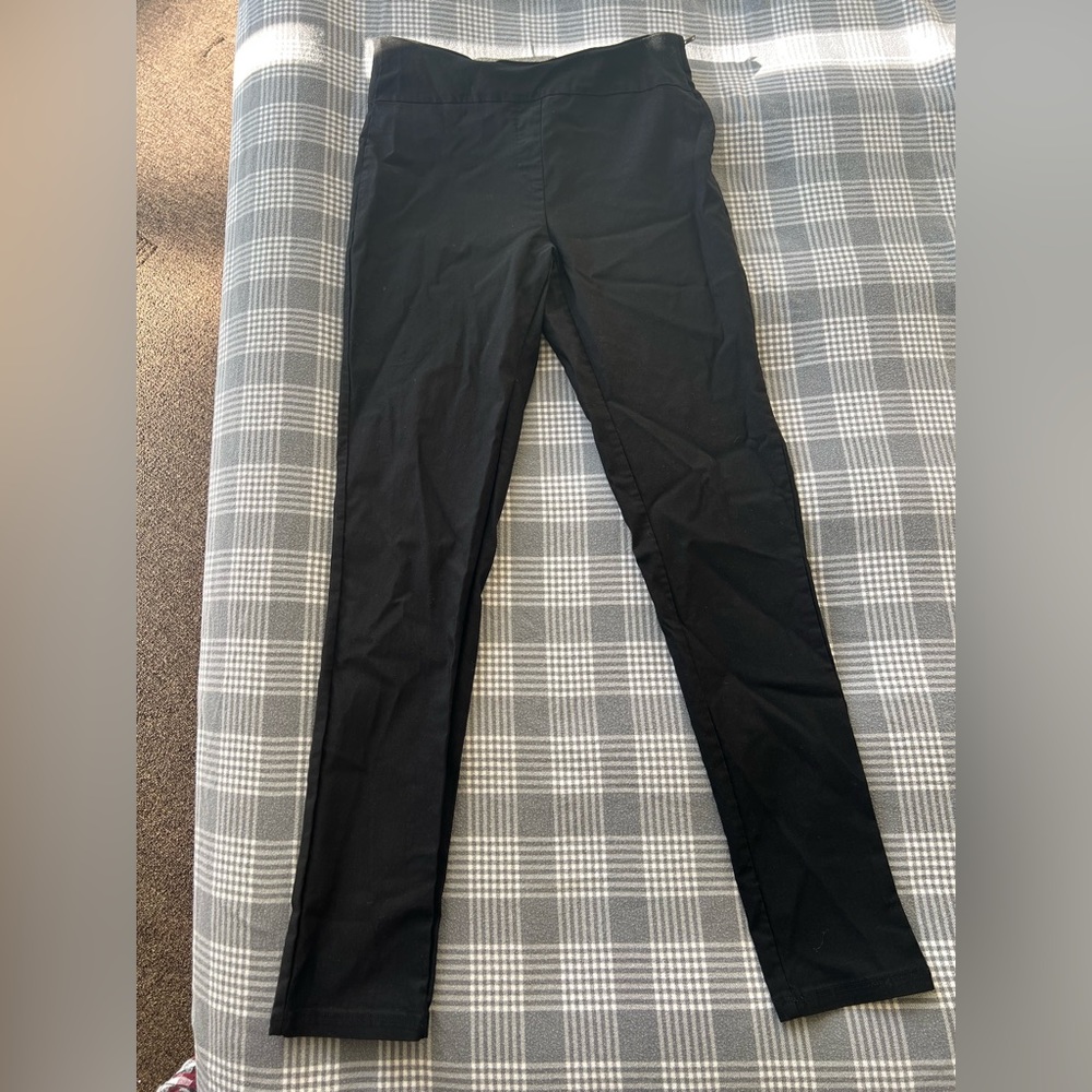 Interview Or Date!!? !? - image 1